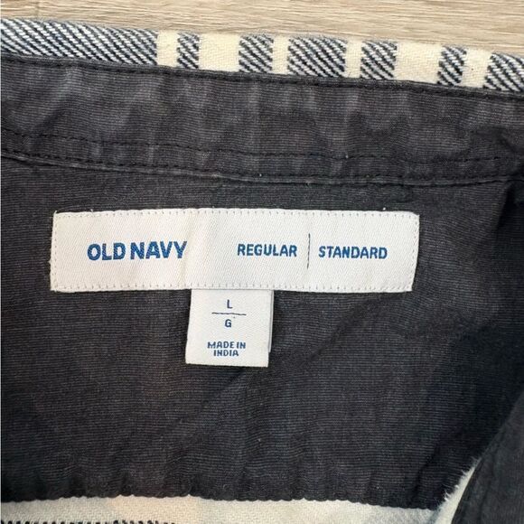 Old Navy Striped Cotton Regular Fit Over shirt sz L - Picture 3 of 10